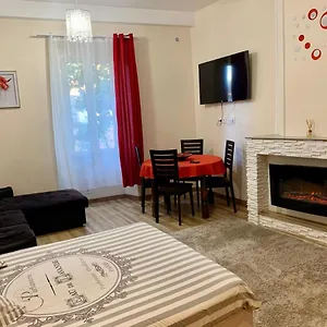 Appartamento Splendide Studio Au Cœur Historique De, Fréjus